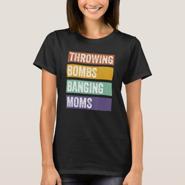 Camiseta Jogando Bombas Fodendo Mães (Frente)