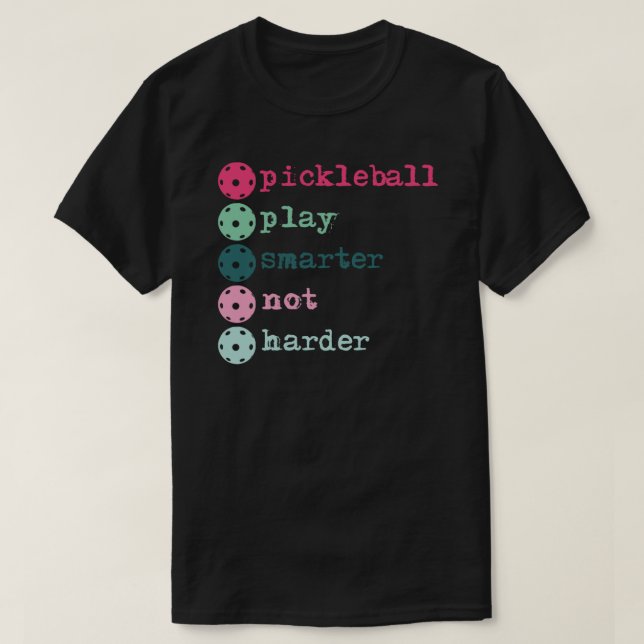 Camiseta Jogar bola mais inteligente e não mais difícil (Frente do Design)