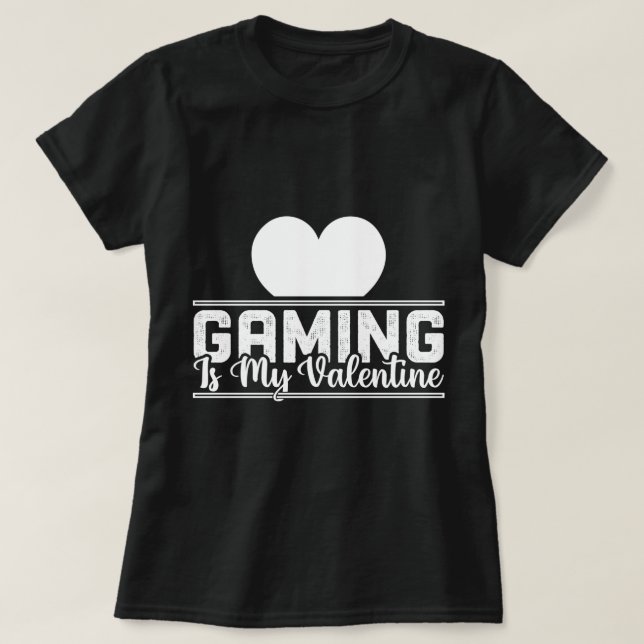 Camiseta Jogar é meu Namorados - Design Engraçado de Gamer  (Frente do Design)