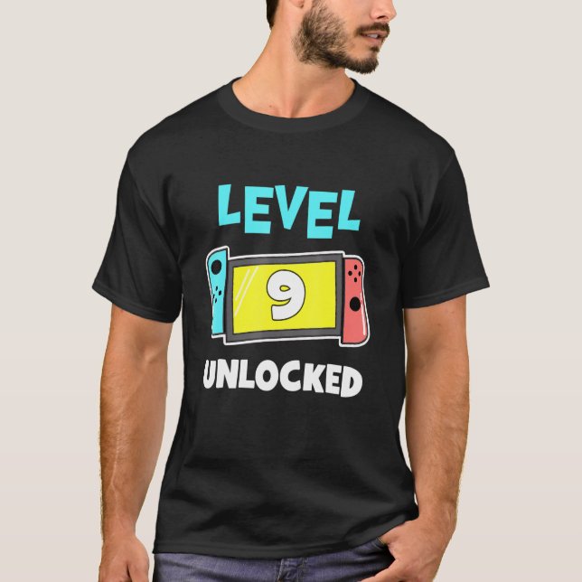 Camiseta Jogo de Vídeo de Aniversário do Nível 9 Desbloquea (Frente)