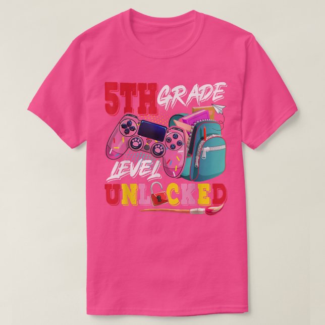 Camiseta Jogo de vídeo desbloqueado de nível 5 de volta à e (Frente do Design)