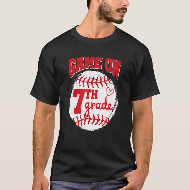 Camiseta Jogo No Basebol Da Série 7 De Volta À Escola (Frente)