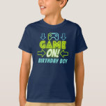 Camiseta Jogo No Neon Glow Video Gaming Birthday Boy Party<br><div class="desc">Jogo sobre videos games brilhantes azuis e verdes,  Festa de aniversário temática para rapazes ou raparigas com elementos brilhantes e um controlador de jogos.</div>