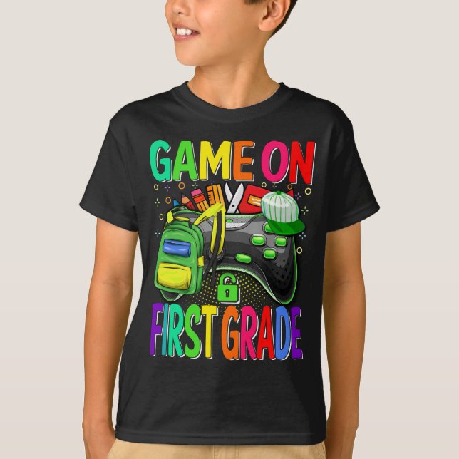 Camiseta Jogo No Primeiro Ano De Volta À Escola (Frente)