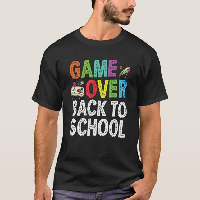 Camiseta Jogo Retroativo De Volta À Escola No Primeiro Dia  (Frente)
