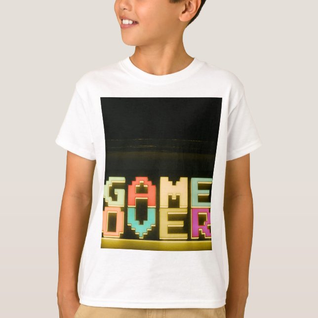 Camiseta Jogo Sobre As Artes Simples De Pixel De Artes Simp (Frente)