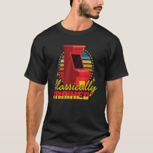 Camiseta Jogos Retro com Jogador de Arcade Treinados Classi