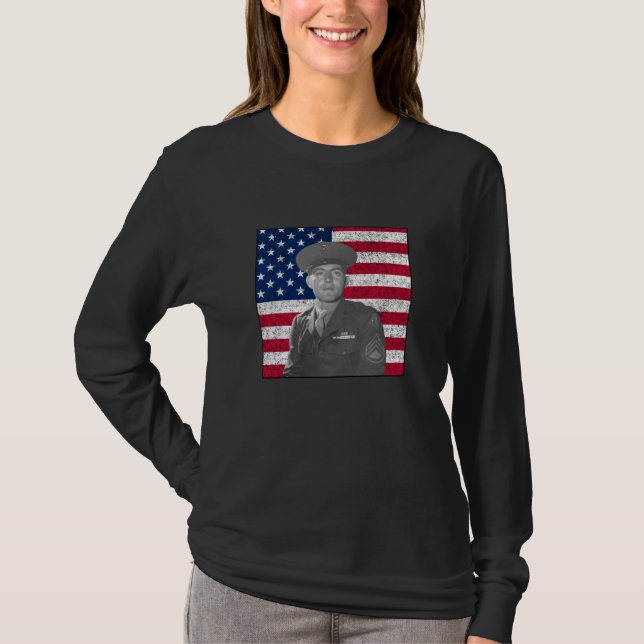 Camiseta John Basilone e a bandeira americana (Frente)