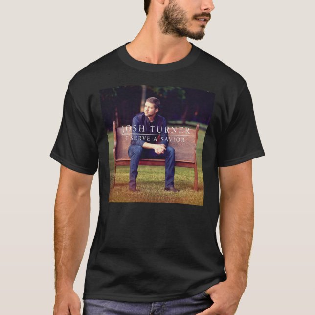 Camiseta Josh Turner Eu Servo Um Salvador   (Frente)