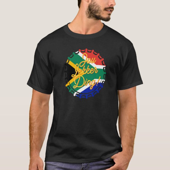 Camiseta Jou Lekker Ding Bottle Boné Afrikaans Sul-Africano (Frente)