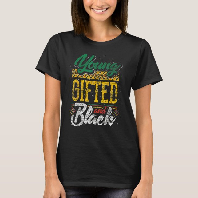 Camiseta Jovens Presos e Negros História Negra Mês Africano (Frente)