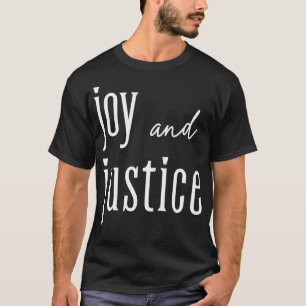 Camiseta Joy e Justice - Letra branca TShirt