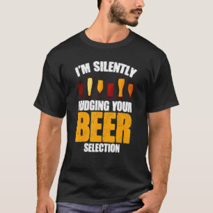 Camiseta Julgando Silenciosamente A Beer Selection Bartende