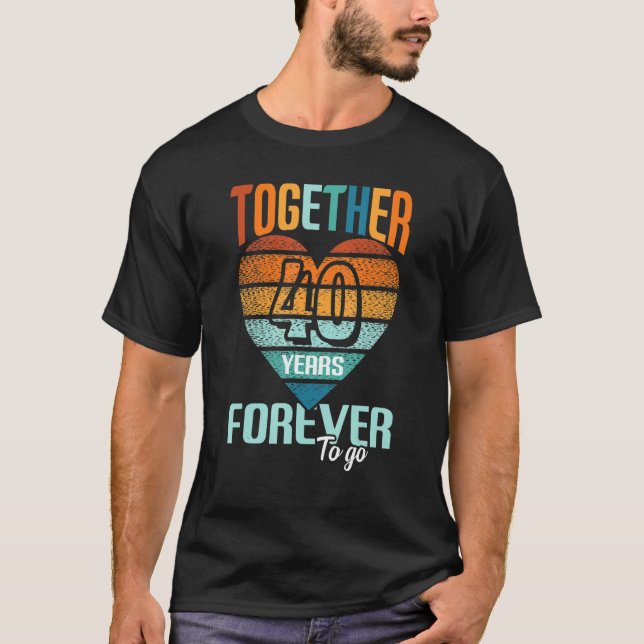 Camiseta Juntos 40 Anos Para Ir Para Pais E Co (Frente)