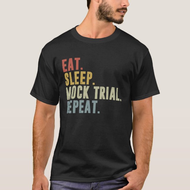 Camiseta Jurista de Repetição de Julgamento de Choque de Co (Frente)