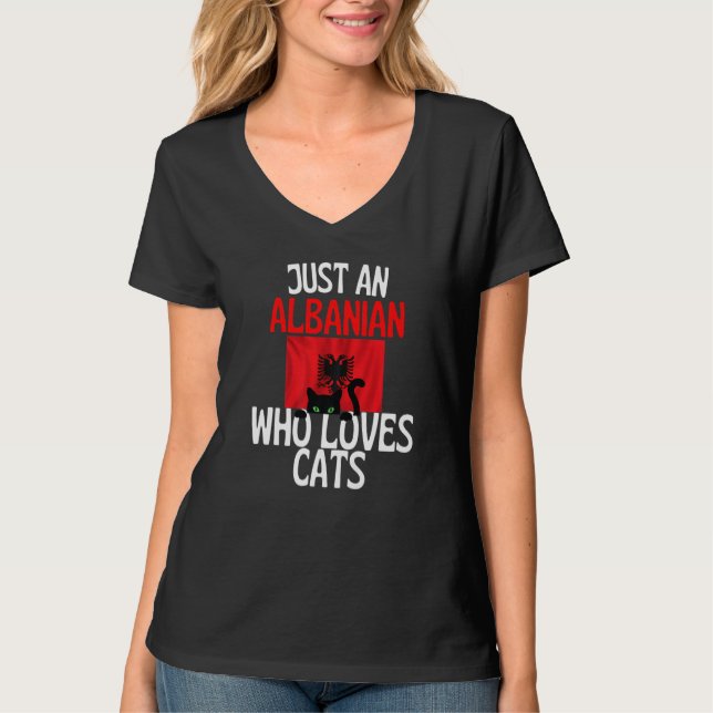 Camiseta Just A Albanian Who Loves Cats For all of Albania  (Frente)