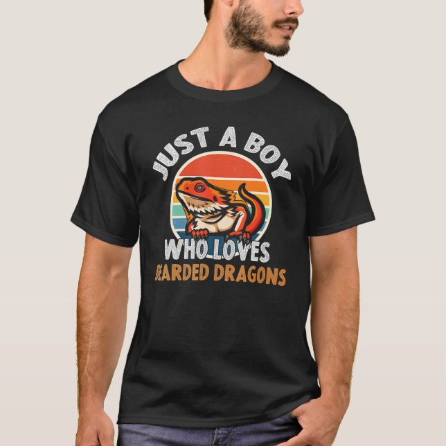 Camiseta Just A Boy Who Loves Bearded Dragon  Lizard Reptil (Frente)