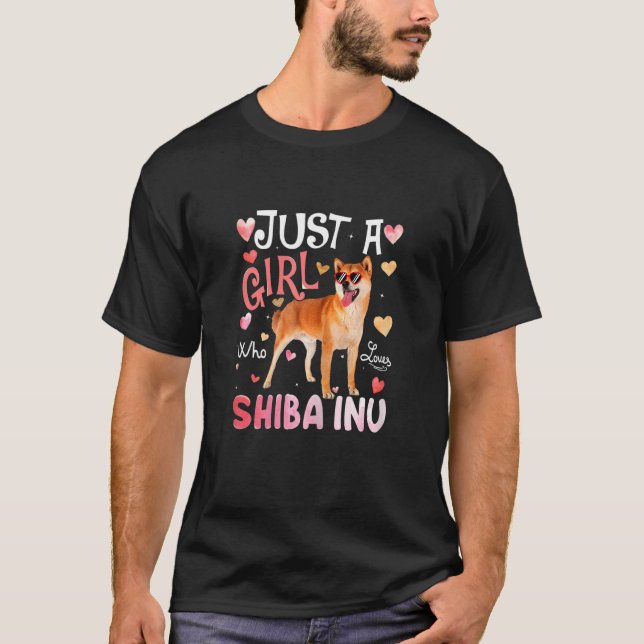 Camiseta Just A Girl Who Loves Shiba Inu Girls Dog (Frente)