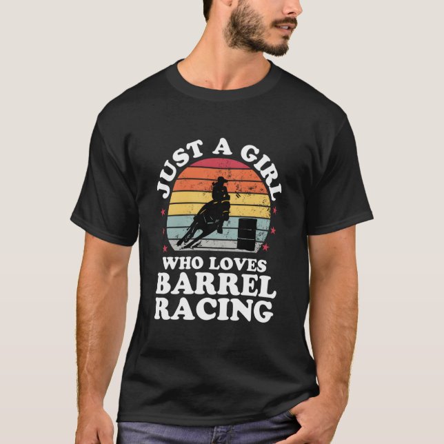 Camiseta Just A Who Loves Barrel Racing Barrel Racer (Frente)