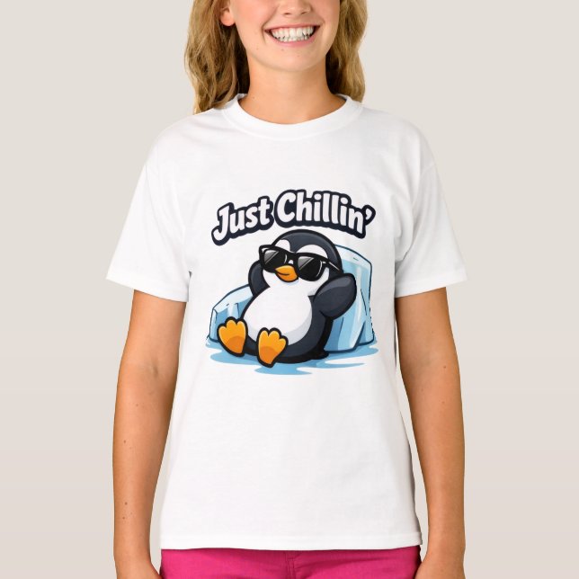 Camiseta JUST CHILLING PINGUIN Throw Pillow (Frente)