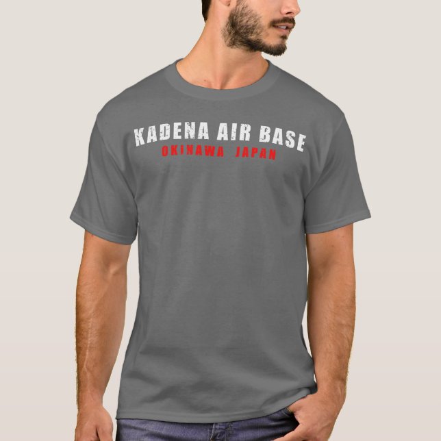 Camiseta Kadena USAF Okinawa Japan funny (Frente)