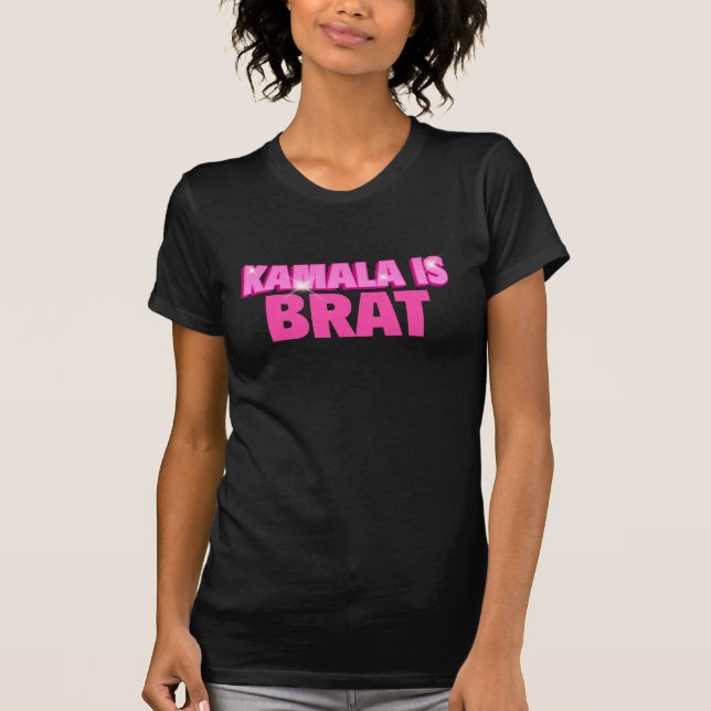 Camiseta Kamala É Brat T-Shirt (Frente)