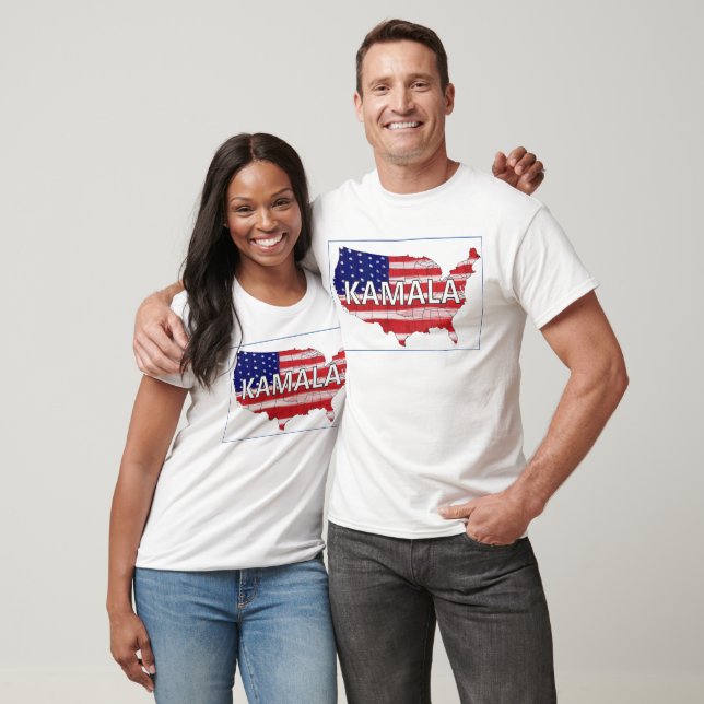 Camiseta Kamala E Estados Unidos Em Cores De Bandeira (Unissex)