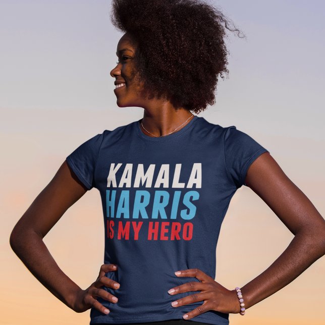 Camiseta Kamala Harris é minha mulher azul-herói (Criador carregado)