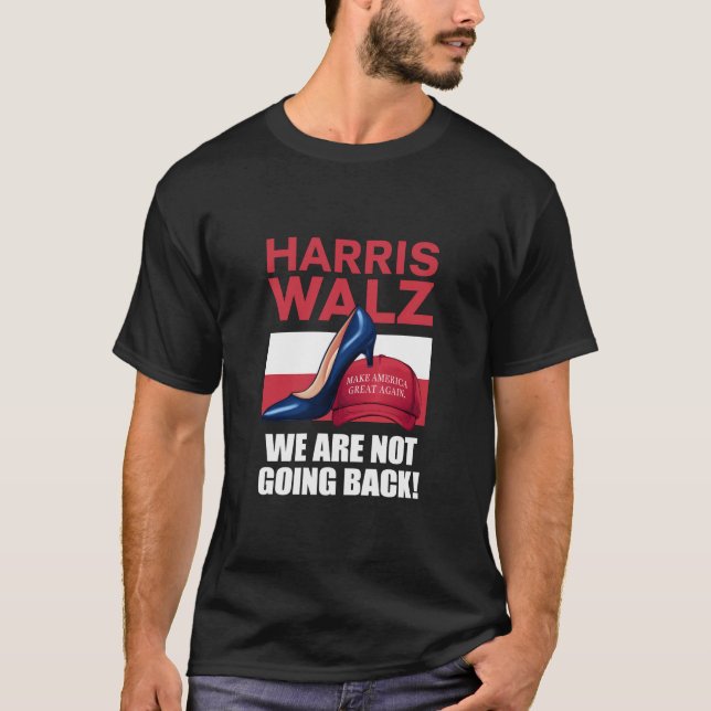 Camiseta Kamala Harris Heels pisando no Red MAGA Hat (Frente)