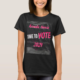 Camiseta Kamala Harris T-Shirt. Preto com fonte rosa.