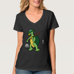 Camiseta Kappa Caminhando E Segurando Um Rod De Pesca E Um