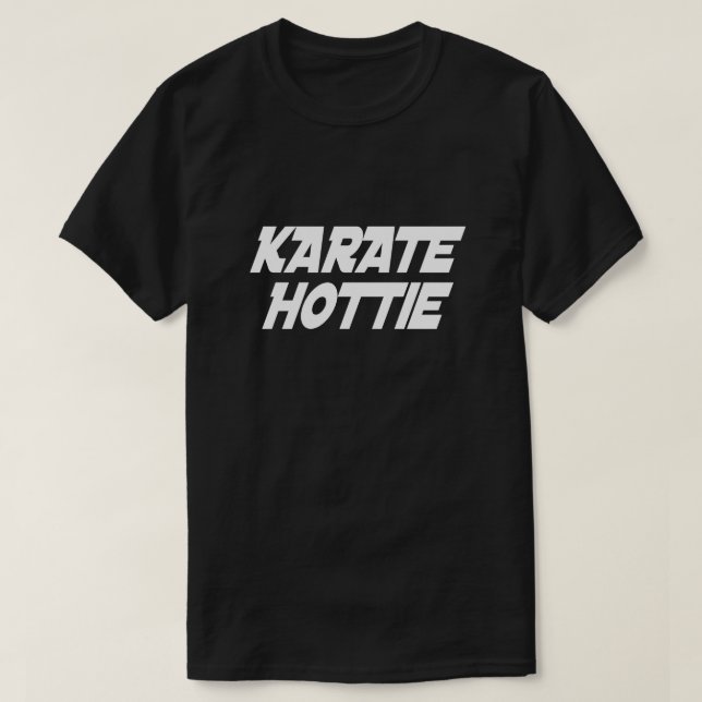 CAMISETA KARATE HOTTIE (Frente do Design)