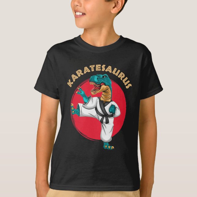 Camiseta Karatesaurus Karatê Divertido Dinossauro  (Frente)