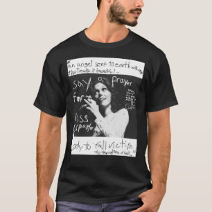 Camiseta Karen Classic T-Shirt