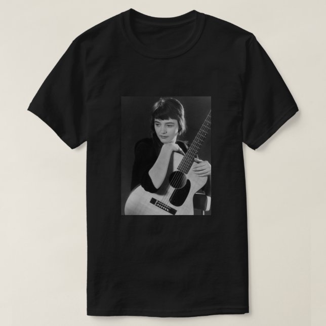 Camiseta Karen Dalton Essential (Frente do Design)