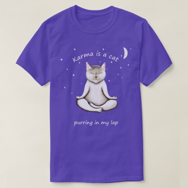 CAMISETA KARMA É UM GATO PEGANDO NO MEU LAP (Frente do Design)