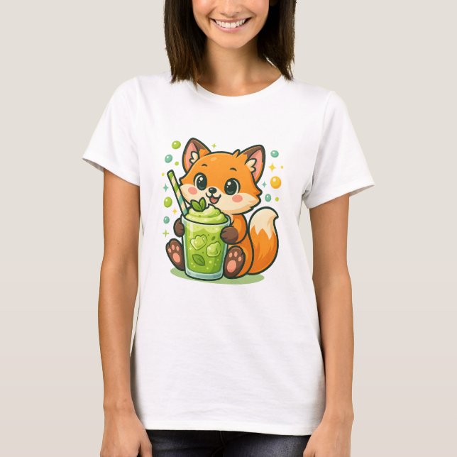Camiseta Kawaii Fox com Matcha Latte - Chá Verde (Frente)