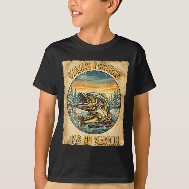 Camiseta Kayak Fishing Has No Season Funny Winter Fishing  (Frente)