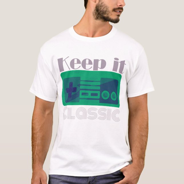 Camiseta Keep It Classic – Retro Console Design (Frente)