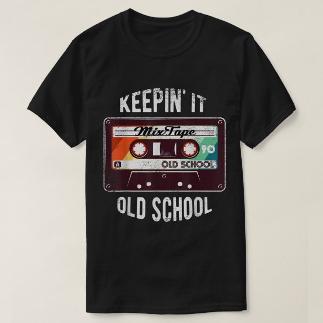 Camiseta Keepin’ It Old School Retro Mixtape (Frente do Design)