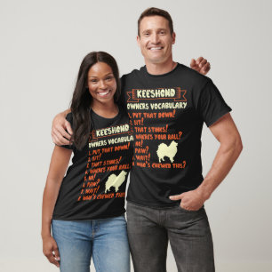 Camiseta Keeshond Stubborn Truques Proprietário Vocabulário