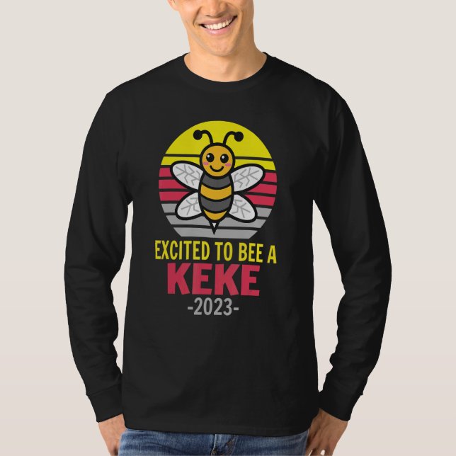 Camiseta Keke 2023   Bee   Grandma   Excited To Be A Keke (Frente)
