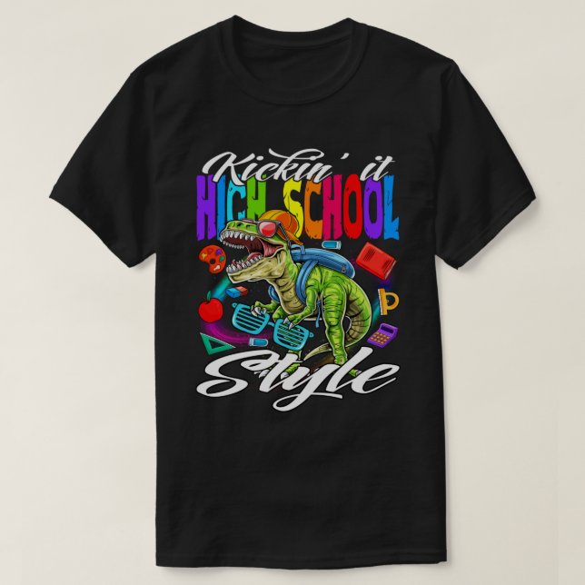 Camiseta Kickin' It High School Style Back To School Monste (Frente do Design)