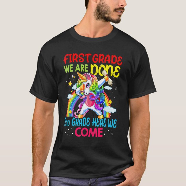 Camiseta Kid Unicorn Primeiro Grau Fizemos segundo Grau Aqu (Frente)
