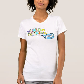 Camiseta KiDo caçoa a ioga - t-shirt do "Bella" das