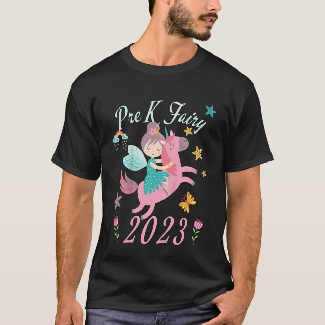 Camiseta Kids 2023 Outfit Girls Fairy Happy First Day Of Pr (Frente)