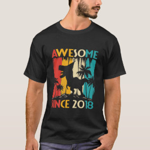 Camiseta Kids 4 Year Old 4Th Birthday Dinosaur T Rex Awesom