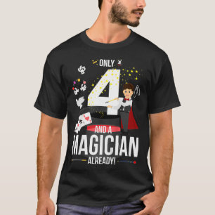 Camiseta Kids 4th Birthday Boy Gift Only 4 And A Magician A