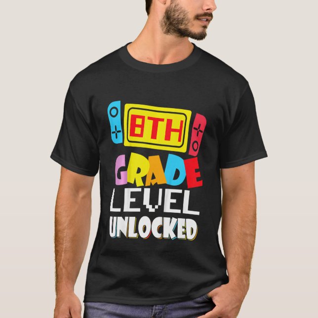 Camiseta Kids 8th Grade Level Unlocked Video Gamer Back To  (Frente)