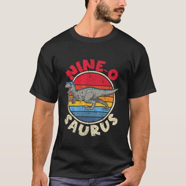 Camiseta Kids 9Th Birthday Nine O Saurus I Velociraptor I F (Frente)